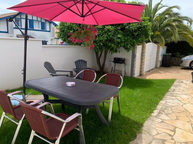 Les Hirondelles 2Km De La Plage-Jardin-Wifi-Parking-Draps Et Serviettes Hendaye Luaran gambar